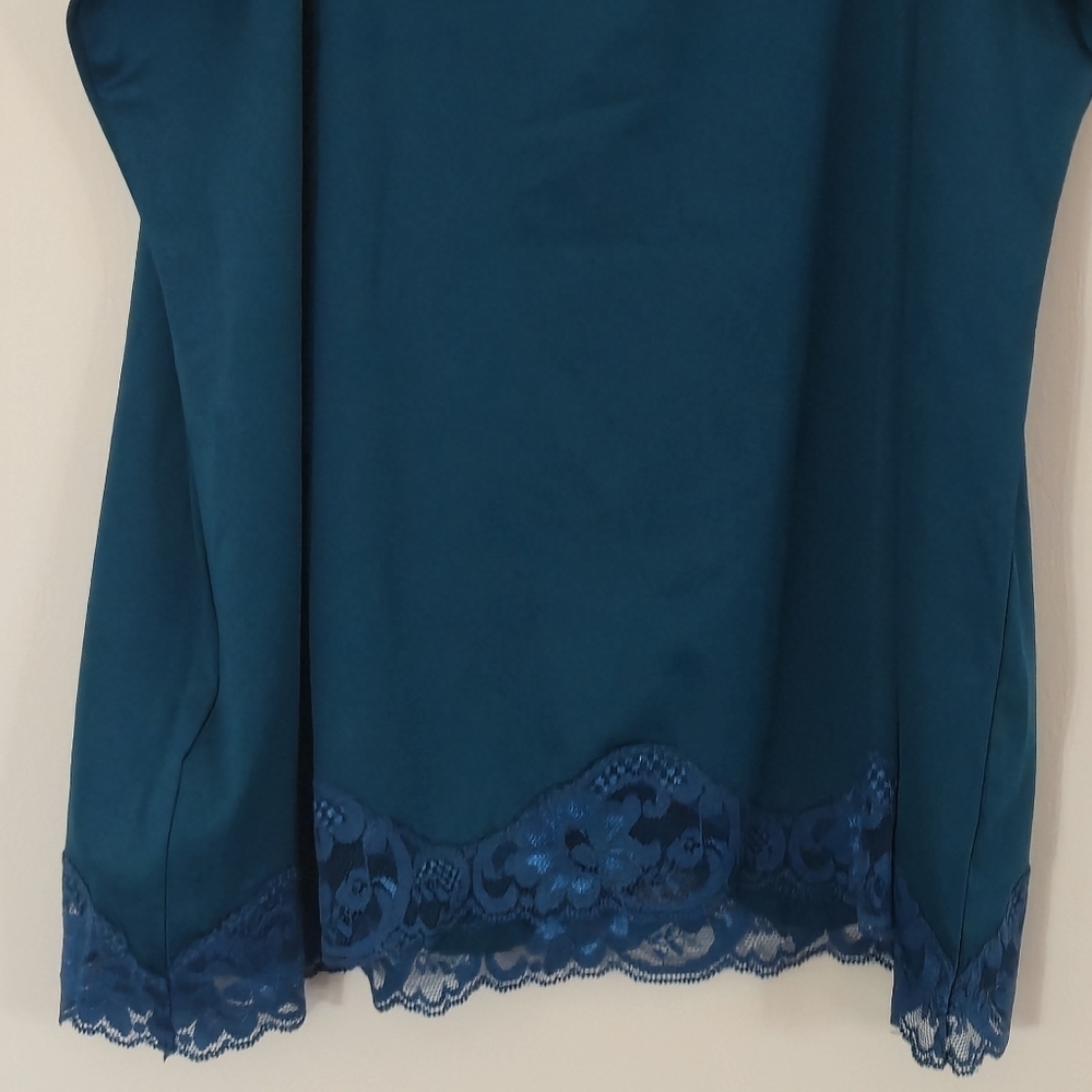 RICKI'S XL Minimalist Teal Lace Tank Top Y2K Layering V-Neck Camisole Basic Chic - Picture 9 of 13